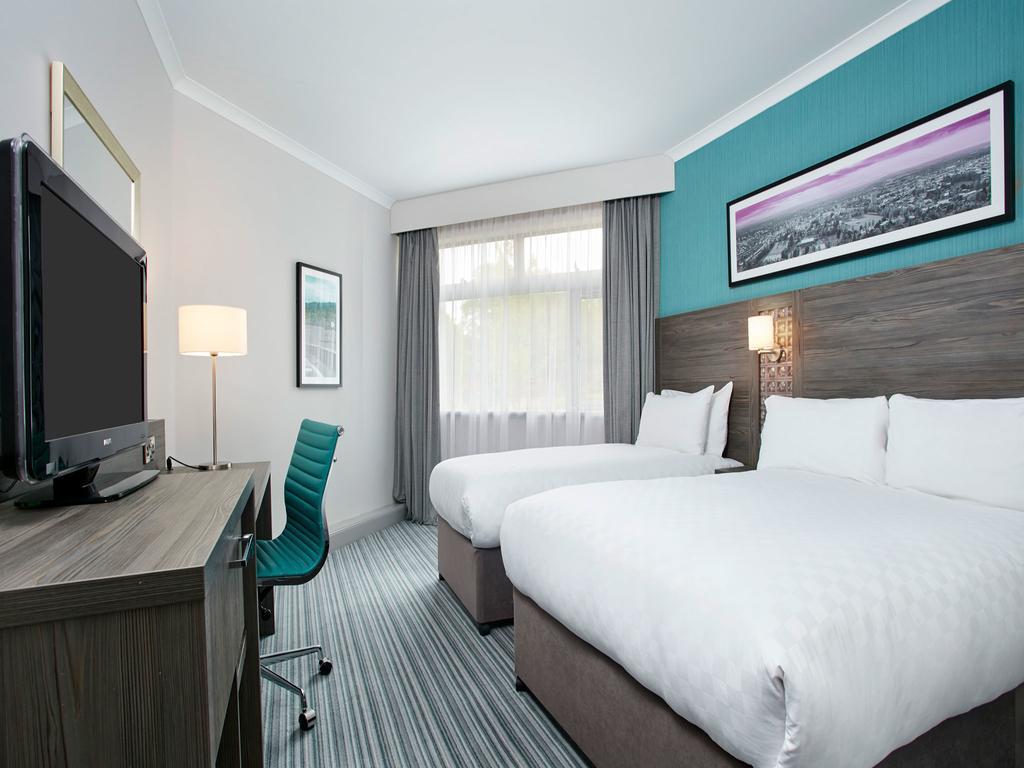 Leonardo Hotel Cheltenham Eksteriør billede